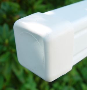 white_end_cap.jpg (39446 bytes)